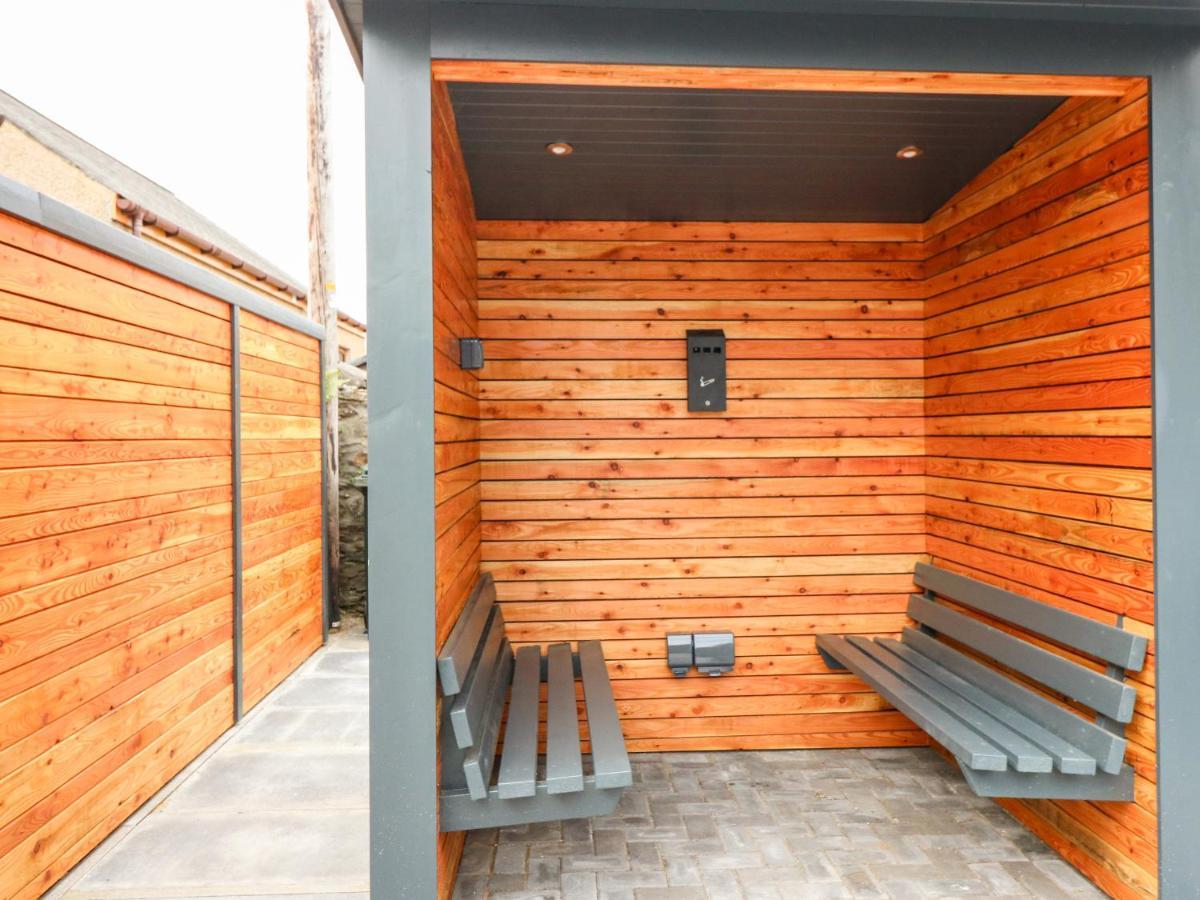 The Court Room At The Institute Executive Apartments Keith Exterior foto
